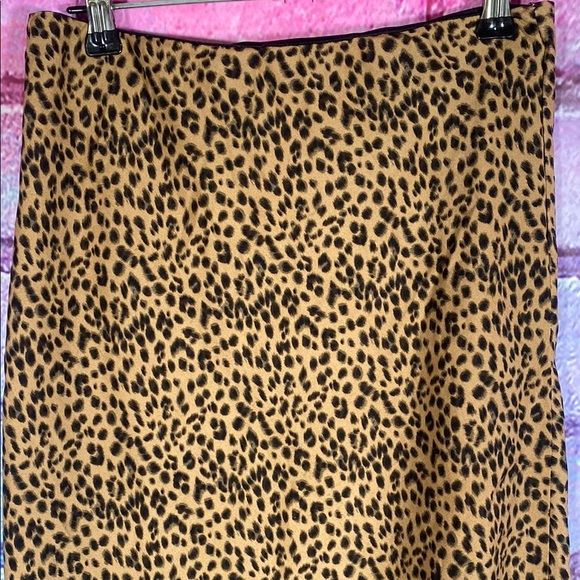 Nasty Gal Leopard Print Slip Midi Skirt Women’s Size 8 Brown Animal Satin A-Line - Picture 3 of 8